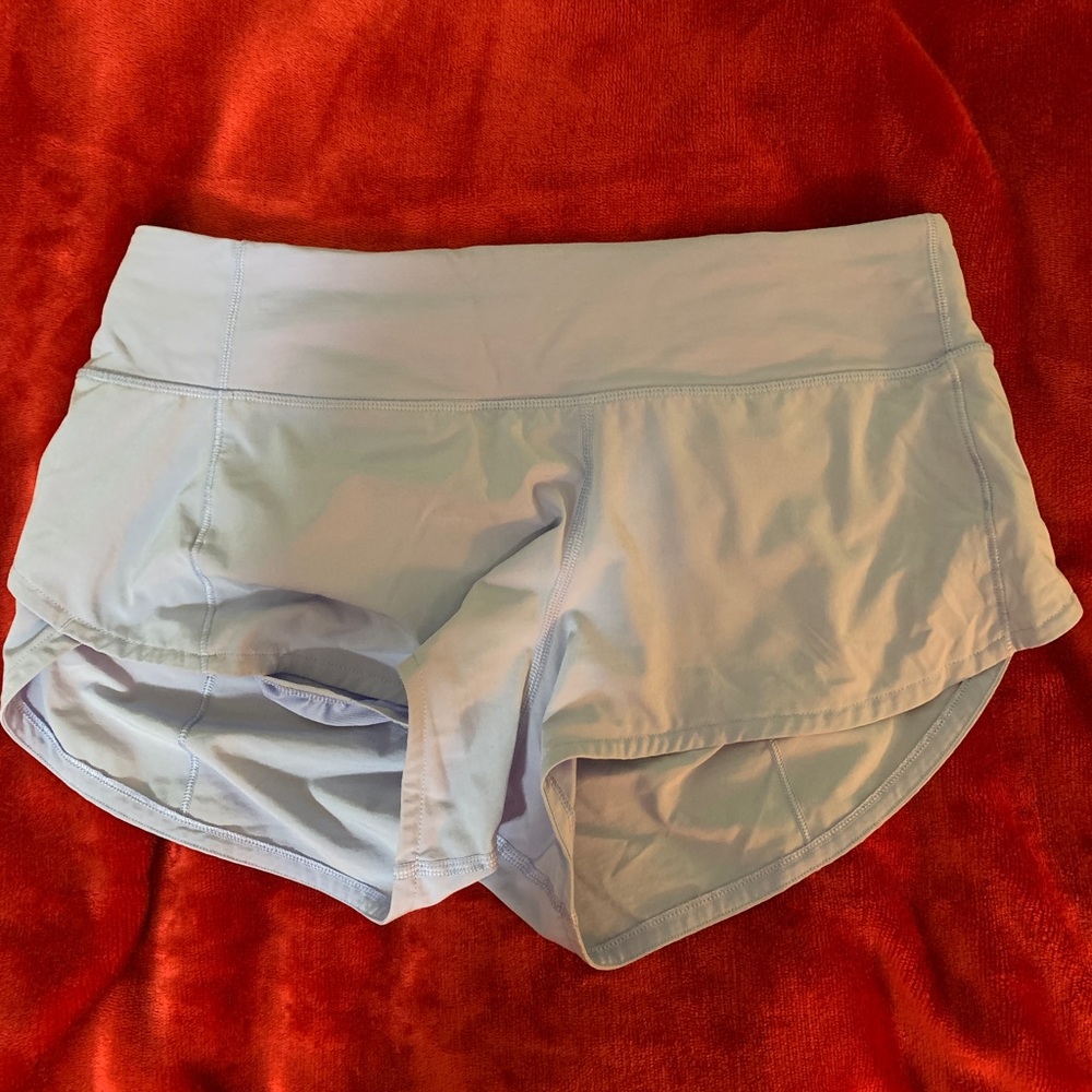 Lululemon, speed up style, Light purple shorts